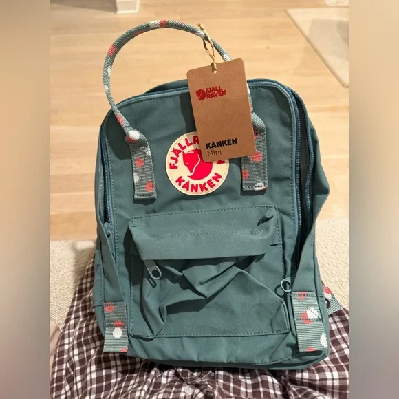 Fjällräven Kånken MINI Backpack - Picture 9 of 12